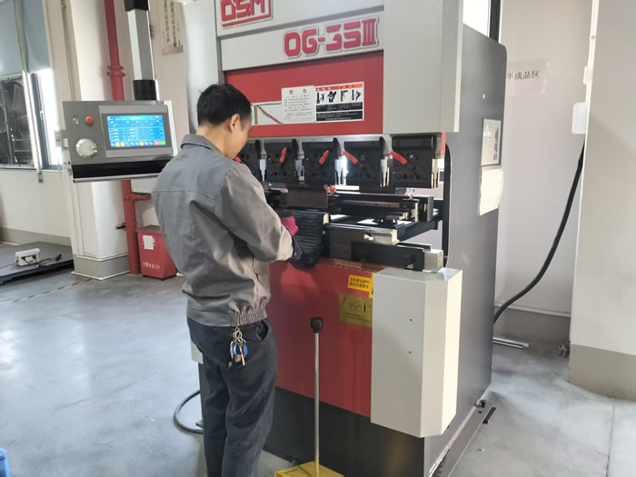 東莞鈑金工廠
